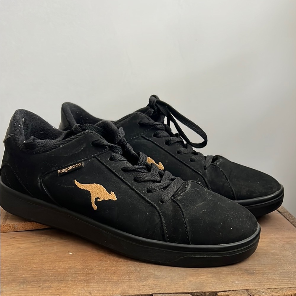 kangaROOS Black and Gold Women's Shoes